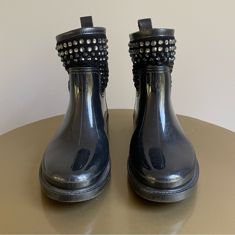 michael kors rubber shoes price